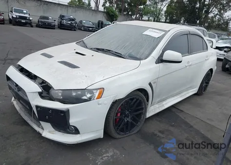 2014 Mitsubishi Lancer Evolution Gsr z USA, uszkodzony, nr VIN JA32W8FV4EU016287